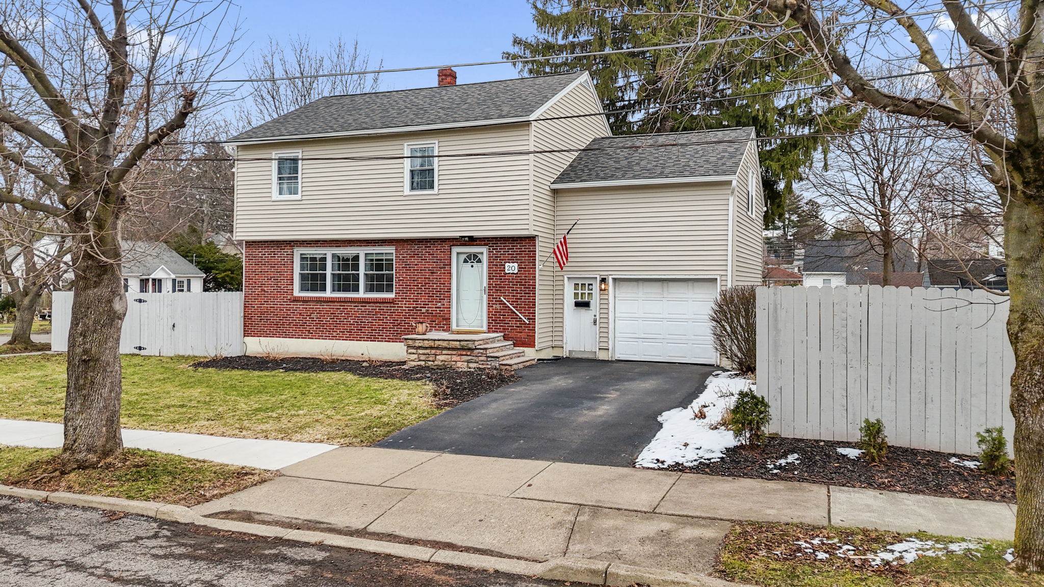 20 Westmoor Pl Binghamton NY